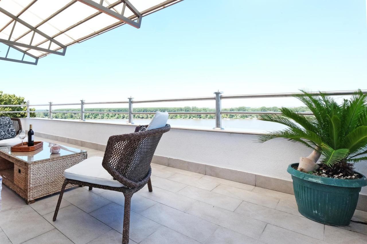 Villa Tower Gardos Белград Экстерьер фото